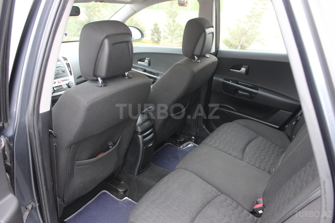 Kia Ceed 2009, 130,000 km - 1.6 l - Bakı