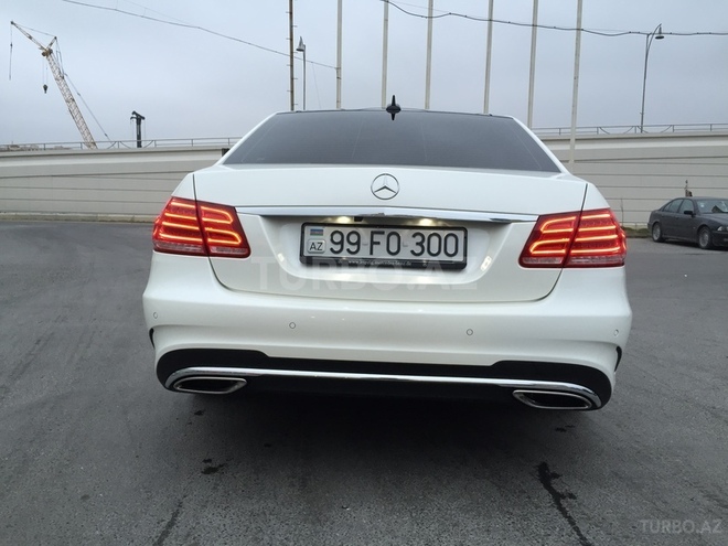 Mercedes E 350 2013, 49,000 km - 3.5 l - Bakı