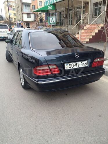 Mercedes E 200 2000, 155,000 km - 2.0 l - Bakı