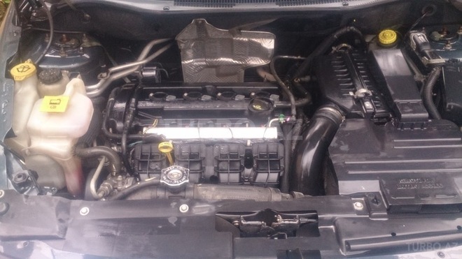 Dodge Caliber 2008, 120,000 km - 2.0 l - Quba