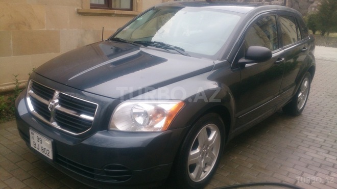 Dodge Caliber 2008, 120,000 km - 2.0 l - Quba
