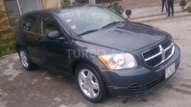Dodge Caliber 2008, 120,000 km - 2.0 l - Quba