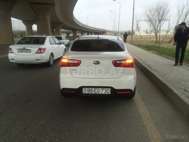Kia Rio 2013, 48,000 km - 1.4 l - Bakı