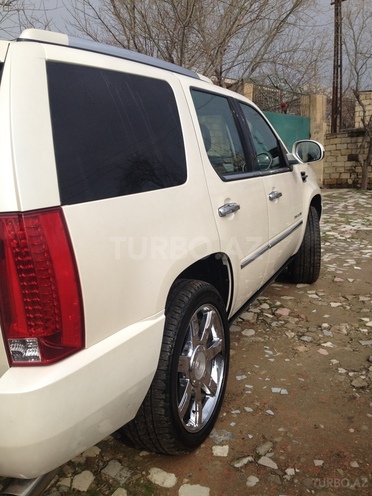 Cadillac Escalade 2008, 176,000 km - 6.2 l - Bakı