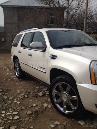 Cadillac Escalade 2008, 176,000 km - 6.2 l - Bakı