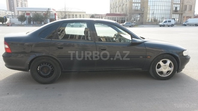 Opel Vectra 1998, 255,000 km - 1.6 л - Sumqayıt