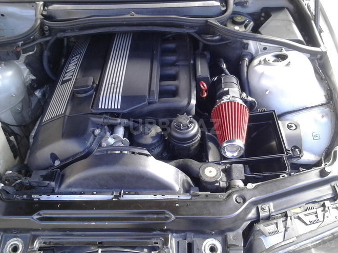 BMW 320 2001, 184,000 km - 2.0 l - Şəki