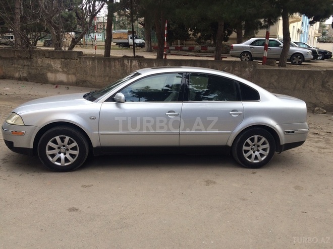 Volkswagen Passat 2001, 219,000 km - 1.8 l - Bakı