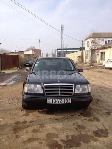 Mercedes E 300 1995, 276,000 km - 3.0 л - Bakı