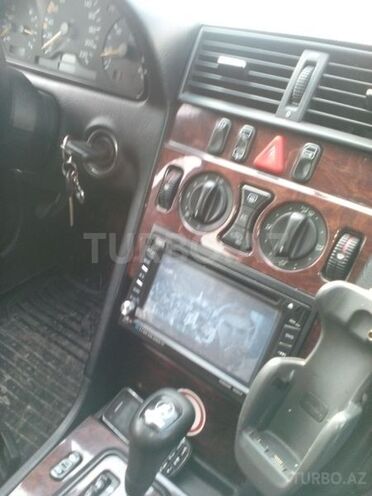 Mercedes C 220 1999, 263,420 km - 2.2 l - Bakı
