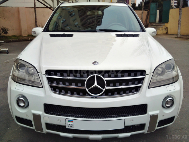 Mercedes ML 63 AMG 2008, 149,000 km - 6.2 l - Bakı