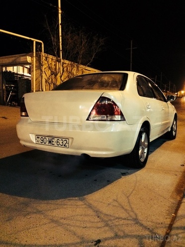 Nissan Sunny 2007, 200,000 km - 1.6 l - Bakı