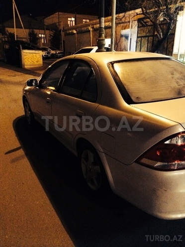 Nissan Sunny 2007, 200,000 km - 1.6 l - Bakı