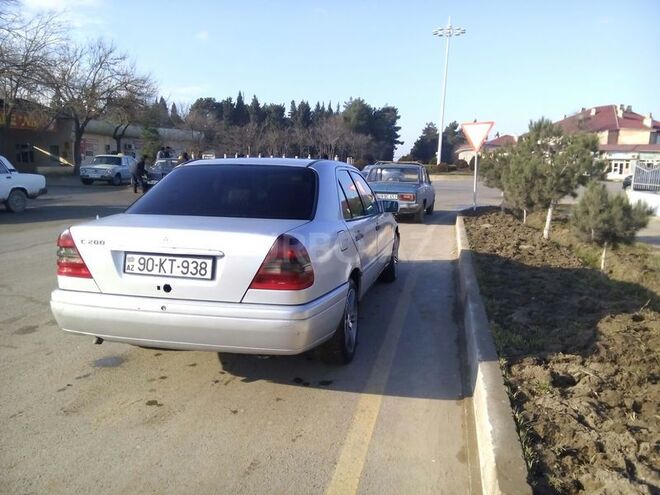 Mercedes C 200 1994, 253,467 km - 2.0 l - Bakı
