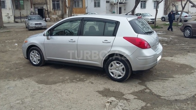Nissan Tiida 2011, 33,000 km - 1.8 л - Bakı