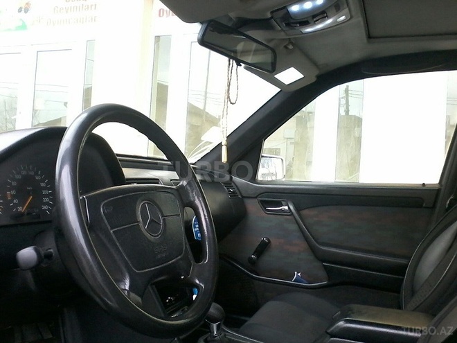 Mercedes C 180 1993, 300,000 km - 1.8 l - Bakı