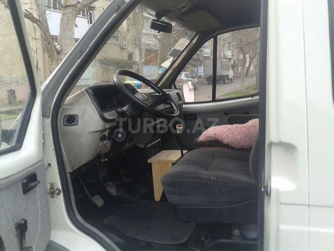 GAZ Sobol 2000, 155,000 km - 2.4 l - Mingəçevir