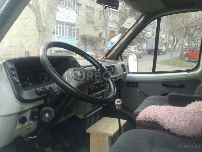 GAZ Sobol 2000, 155,000 km - 2.4 l - Mingəçevir