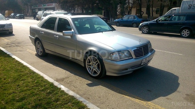 Mercedes C 230 2000, 155,000 km - 2.3 l - Sumqayıt