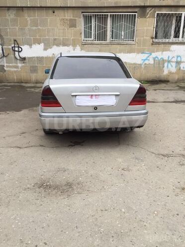 Mercedes C 180 1997, 362,000 km - 1.8 l - Bakı