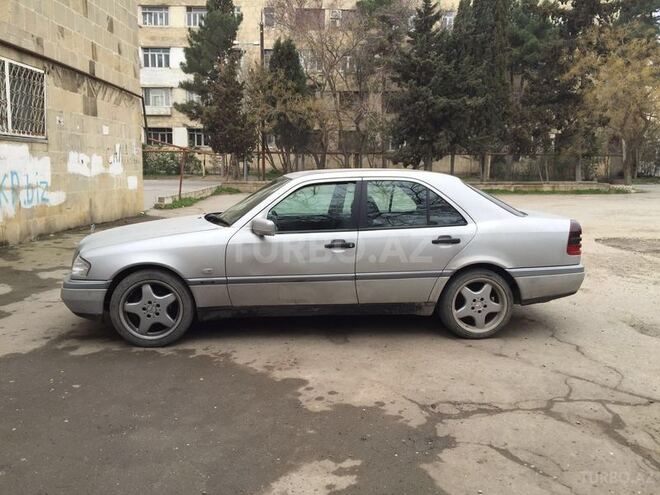 Mercedes C 180 1997, 362,000 km - 1.8 l - Bakı