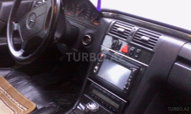 Mercedes E 200 1998, 310,000 km - 2.0 l - Bakı