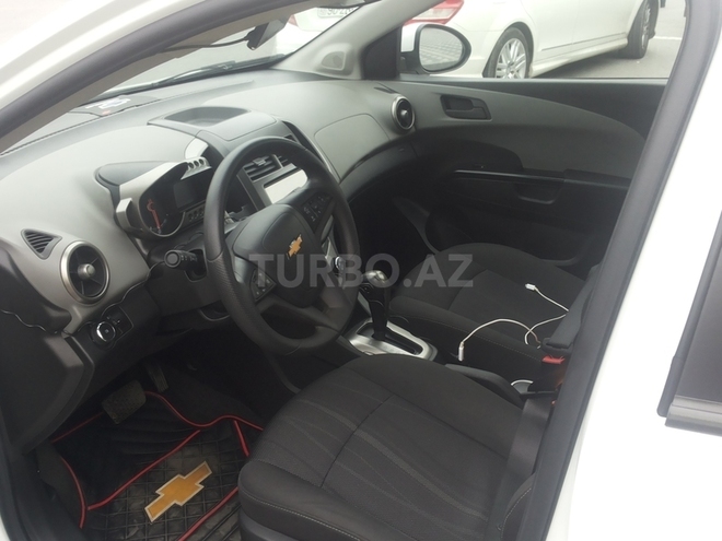 Chevrolet Aveo 2013, 25,632 km - 1.4 л - Bakı