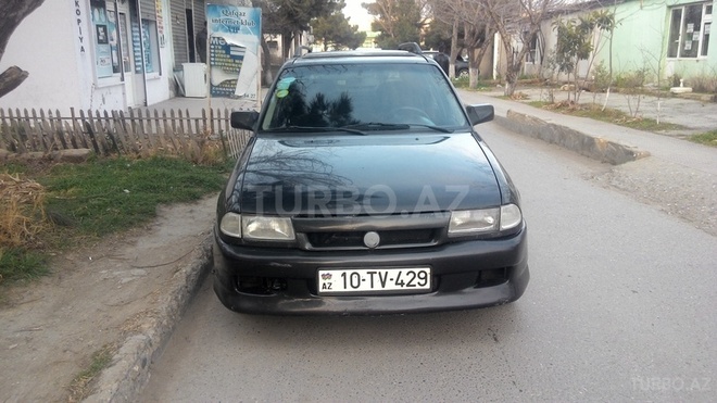 Opel Astra 1994, 350,000 km - 1.6 л - Sumqayıt