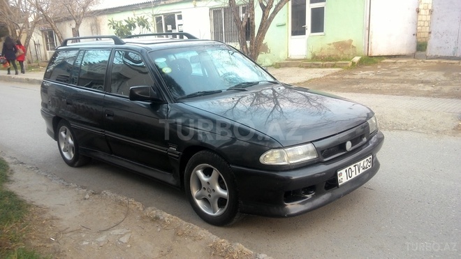 Opel Astra 1994, 350,000 km - 1.6 л - Sumqayıt