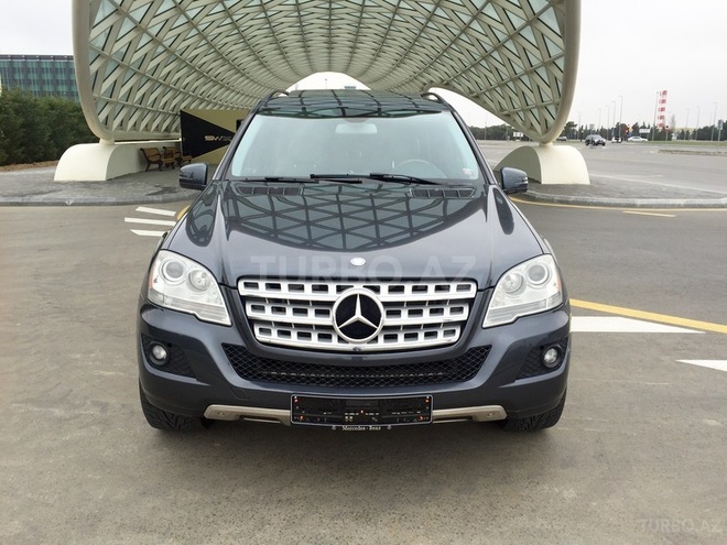 Mercedes ML 350 2010, 39,000 km - 3.5 l - Bakı