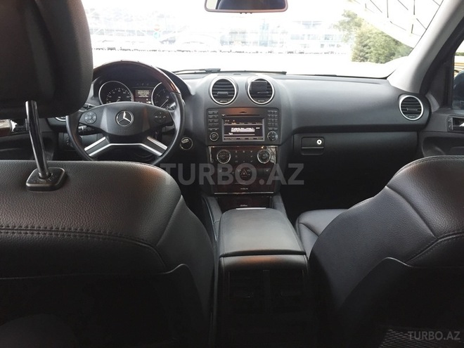 Mercedes ML 350 2010, 39,000 km - 3.5 l - Bakı