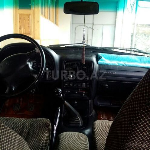 GAZ 3110 1998, 180,000 km - 2.3 l - Şəki