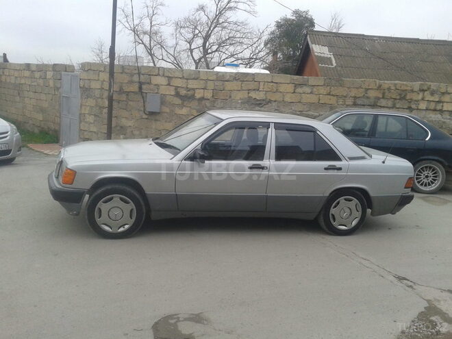 Mercedes 190 1990, 200,000 km - 2.0 л - Bakı