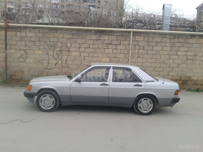 Mercedes 190 1990, 200,000 km - 2.0 л - Bakı