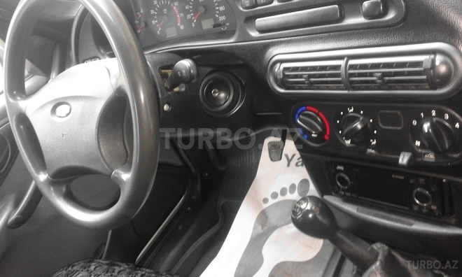 Chevrolet Niva 2004, 100,000 km - 1.7 л - Bakı