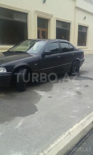 BMW 320 1992, 388,000 km - 2.0 l - Bakı