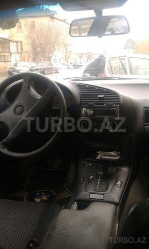 BMW 320 1992, 388,000 km - 2.0 l - Bakı
