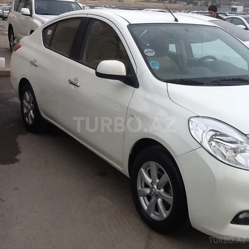Nissan Sunny 2013, 32,000 km - 1.5 l - Bakı