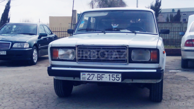 LADA (VAZ) 2107 2003, 37,000 km - 1.7 л - Salyan