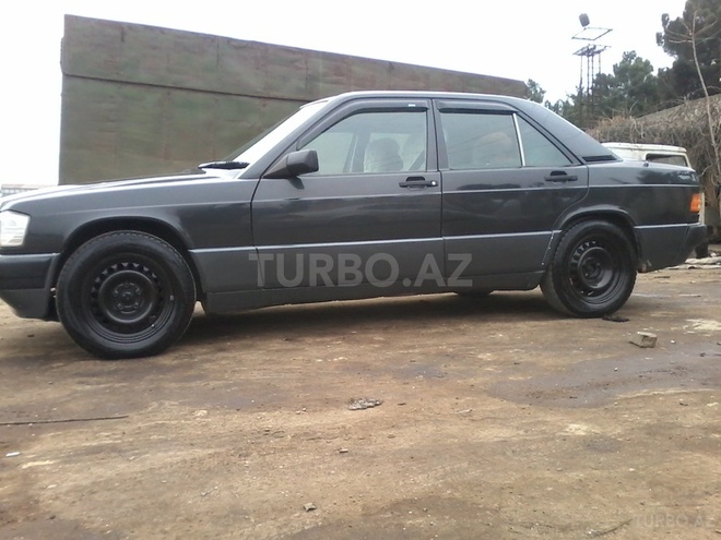 Mercedes 190 1990, 186,145 km - 2.0 l - Bakı