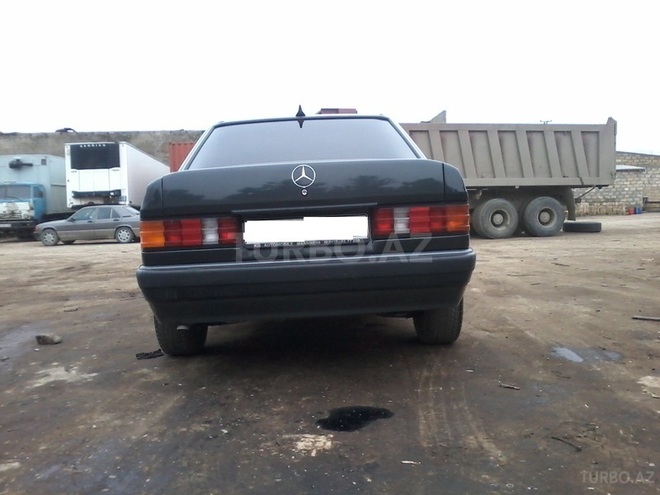 Mercedes 190 1990, 186,145 km - 2.0 l - Bakı
