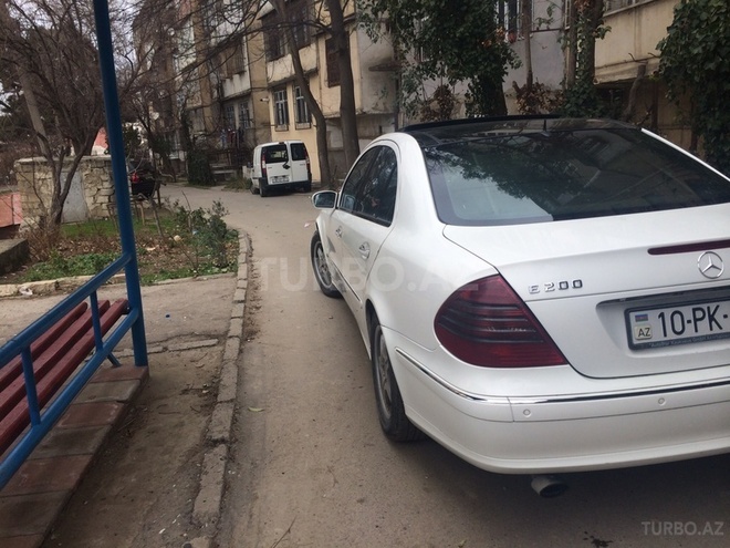 Mercedes E 200 2004, 192,000 km - 1.8 l - Bakı