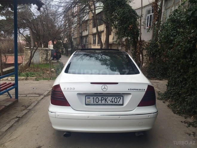 Mercedes E 200 2004, 192,000 km - 1.8 l - Bakı
