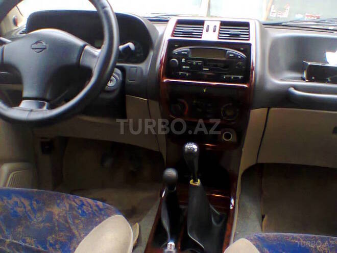 Nissan Terrano 2000, 175,000 km - 2.4 l - Bakı