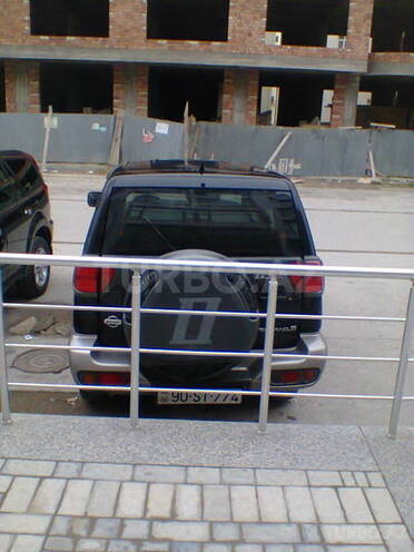 Nissan Terrano 2000, 175,000 km - 2.4 l - Bakı