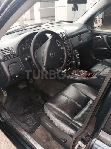 Mercedes ML 270 2002, 200,000 km - 2.7 л - Bakı