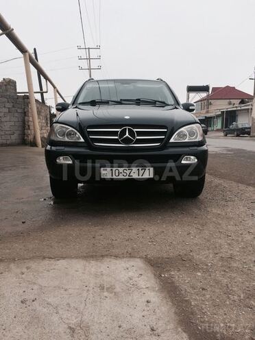 Mercedes ML 270 2002, 200,000 km - 2.7 л - Bakı