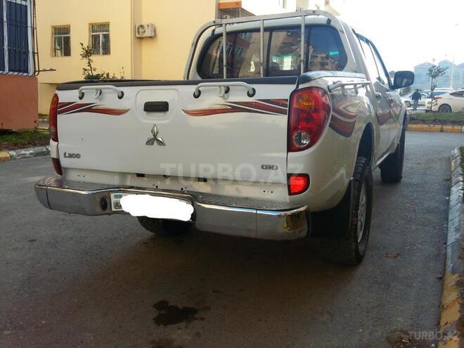 Mitsubishi L200 2008, 140,000 km - 2.5 л - Bakı