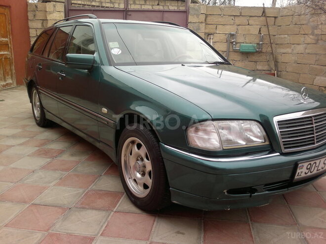 Mercedes C 220 1998, 300,000 km - 2.2 l - Sumqayıt