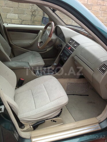 Mercedes C 220 1998, 300,000 km - 2.2 l - Sumqayıt